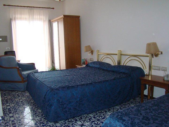 Hotel Zi'Ntonio Scala Phòng bức ảnh